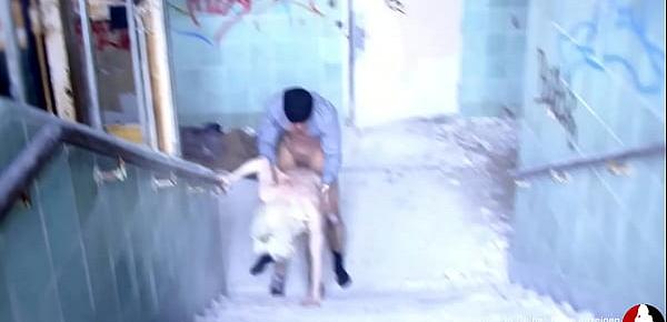  She rims his ass during an anal date! Amateurcommunity.xxx